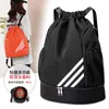 Bolso de diseño de lujo Bolso con cordón de tela Oxford Mochila de bolsillo con correa Bolsa de fútbol deportiva de gran capacidad Bolsa de baloncesto Bolsa de montañismo para deportes al aire libre