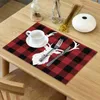 Tafelloper 4/6 stks Set Matten Kerst Rood Zwart Elk Stijl Gedrukt Servet Keuken Accessoires Home Party Decoratieve Placemats