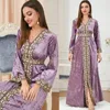 Vêtements ethniques hiver automne velours Robe musulmane femmes Abaya broderie fête épaissir fendu caftan Islam turquie arabe longue Robe robes