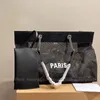 Сумки для повседневной тота для женщин дизайнерская сумка на плечо бесплатно лето 23 Коллекция Ladies Fashion Mouts Totes черные сетчатые кошельки парижский принт прозрачный