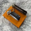 Lyxigt myntväska bokstavstryck nyckelringar metall spänne handgjorda unisex designer män kvinnor hänge nyckelfodral plånbok tillbehör