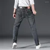 Jeans da uomo 2023 Brand Fit Straight Blue e Black Denim Classic Business Casual Office Fashion Pantaloni slim