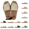 Projektant Woody Womens Sandals Mules Cross Matter Kaptaki Światło Tan Beige Biała czarna różowa koronkowa literta Tkanina Płótno Kappery Kobiety Summer Outdoor 35-42 L1