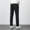 Pantaloni da uomo Pantaloni casual autunnali Pantaloni dritti sottili da affari coreani alla moda Pantaloni cargo da uomo in cotone 69% sottile