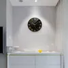 Wandklokken Zwart Marmer Gouden Textuur Ronde Acryl Klok Werkt op batterijen Stille niet-tikkende hangende horloge voor woonkamerdecoratie