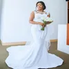 2020 Plus Size Arabisch Aso Ebi Kant Kralen Mermaid Trouwjurken Sheer Neck Bruidsjurken Satijn Bruidsjurken ZJ054307d