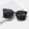 30% Rabatt auf Luxusdesignerin neuer Sonnenbrillen für Männer und Frauen 20% Rabatt auf Fashion Ins Net ROTH LOARK ROCH ROCK ROCK Dünn