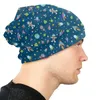 Beret Outer Space Doodle Bonnet Femme Street Strickhut für Männer Frauen Herbst Winter Warm Universum Astronaut Raumschiff Mützen Kappen