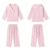 Pyjamas söta barnflickor TurnDown Collar Pink Plaid Pyjamas uppsättningar.