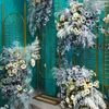 Dekorativa blommor kransar blå konstgjord blomma romantisk stjärnhavs serie bröllop bakgrund dekoration scen vägg