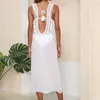 Robes décontractées Robe de plage de vacances pour femmes Crochet à la main Dentelle Cover Up Long Ups pour les femmes Lingerie