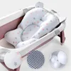 Badkarplatser Baby Strar Support Mat Foldbar kudde Född säkerhet Badmatta Spädbarn Icke-halk Soft Comfort Bathtub Cushion Baby toalettartiklar 231101