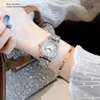 Zegarki obserwują kobiety online celebrytka pełna diamentowa damska bransoletka kwarcowa pokolenia zaopatrzenia.