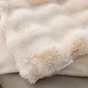 Blankets Winter Imitation Fur Blanket Luxury Fluffy Sofa Cover Living Room Home Decor Warmth Plush for Bed Bedroom Pillowcase 231031