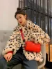 Женские жилеты, плюшевая куртка, женская зимняя короткая корейская версия, свободная овечья шерсть, искусственное меховое пальто с леопардовым принтом, женское зимнее пальто 231101