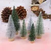 Decorative Objects Figurines 3 Pieces Christmas Tree Mini Pine Tree With Wood Base DIY Home Table Top Decor Miniatures SL 79cm 231031