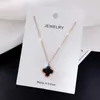 Vanlies Cleeflies Clover Necklace Designer Four Leaf Chain Titanium Steel Pendant Light Luxury Small High Quality Collar Chain Coloress Gift