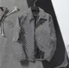Giacche da uomo firmate Designer Uomo Maniche a buco Tendenza Abbigliamento Autunno e inverno Moda Classica giacca di jeans retrò strappata taglia grande M-3XL YRE1 HMVQ