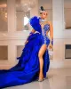 Royal Blue Prom Dress for Black Girls High Neck Pärled Sheer Long SemeVes Sexig Front Split Plus Size Formell Evening Evening OCN -klänningar