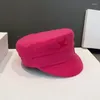 بيريتس القبعات الشتوية الشتاء صوف Sboy Caps for Women Pink Letter Baker Boy Fashion متعدد الاستخدامات البريطانية الرجعية Bert