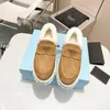 Prades Scarpe in pelle scamosciata scarpe marroni pelliccia di pelliccia triangolare donna fibbia alla guida di tacchi piatti pesanti piattaforma monolite pelliccia sneaker shearling stivali caviglia sherpa vera lea