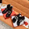 Хаки Черные блестящие ботинки черные лаковые ботильоны ROGERSVIVIERS Chelsea Shoes Кожаные ботильоны R-Viv' без шнуровки на плоской подошве 2023 Зимние модные женские туфли на плоской подошве 35-40