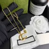 Colliers pendentifs RFJF Collier de créateur Chaîne de luxe pour femmes Style de mode délicat Crésages Classic Classic Gift Quality Gifts FA