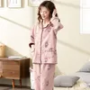 Pijama de roupas de sono feminino Defina feminino de algodão impressão floral de moda longa Cardigan Terne 2 peças