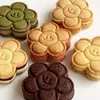 Bakvormen Cartoon Zonnige Bloemvormige Koekje Schimmel DIY Plastic Handpers Leuke 3D Cookie Cutter Stempel Schimmel Keuken tool