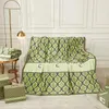 Designer Green Mesh Lace Letter Office Nap Winter Thickened and Warm Flannel Travel Blanket 150 * 200cm with Gift Box