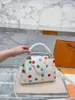 Collezione Yayoi Kusama Capucines BB Borsa a tracolla firmata Taurillon Pelle Infinity Dots Stampa Borsa di lusso Borsa da donna Donna C2411