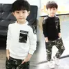 Kleidung Sets Kinder Sport Jungen Trainingsanzug Herbst Camouflage Kinder Tops Hosen 2er Kit Outfit Teenager 230331