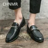 حذاء اللباس أحذية Chnmr-S للرجال إنجلترا القاعدة الكثيفة الفستان أحذية زلة على أزياء مريحة للجلد تتجه منتجات كبيرة الحجم 231101