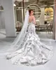 Graciös en axel sjöjungfru bröllopsklänningar spetsskivor tiered ruffles brudklänning skräddarsydda applikationer illusion bröllop klänningar