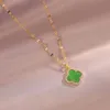 Collier trèfle de styliste en acier et titane pour femmes, pendentif double face, nouvelle mode, chaîne de pull pour sens senior