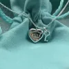 Projektant mody TIFF Ring Top T S925 Sterling Silver Love Diamond Heart Brand Mały kluczowy naszyjnik Platinum Clavicle Sain Light Luksus Love Lock Wiselant