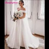 Abito da sposa altri abiti a-line raso dalla spalla antelle senza schienale di perle semplici abiti da sposa semplici abiti personalizzati.