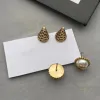 Boucles d'oreilles à la mode à la crème glacée Aretes Orecchini 14k Gold Pearl Alphabet Designer Boucle d'oreille pour les femmes exquises bijoux simples de haute qualité avec boîte