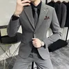 メンズスーツブレザーブレザーベストパンツメンズファッションビジネス紳士カジュアル韓国バージョンスリムウェディングドレスバンケット3ピースセットS-7XL 231101