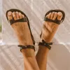 Nieuwe sandalen dames dames open teen string flip-flop clip platte gesp casual strandschoenen sandalias de las mujeres