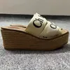 Sandali firmati con plateau e pantofole Woody Pantofole Scarpe da casa da donna e uomo TOPDESIGNERS154