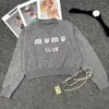 럭셔리 최고 품질의 여성 스웨터 니트 miu 디자이너 클래식 의류 점퍼 패션 캐주얼 가을 겨울 따뜻한 스웨터