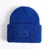 Beanie Designer Beanie Luxury Beanie Solid Color Letter Smiley Prevalent mångsidig mössa Fashion Warme Mönster Design Hat Christmas Gift Multi Color Good