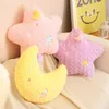 Cuscini peluche Cuscini Starmoon Giocattolo da lancio Stelle gialle Luna viola Cuscino per divano Cuscino per pisolino Cuscino per pisolino per ufficio Invia regalo per le vacanze alle ragazze 231031