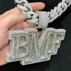 Ciondoli personalizzati di lusso Hip Hop ghiacciati in argento 925 gioielleria raffinata Micro pavimenta D colore Vvs Baguette collana con ciondolo con lettera di diamanti 231031