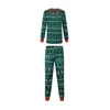 Tenues assorties pour la famille Noël maman papa enfants tenues assorties imprimé arbre du Père Noël ensemble de pyjama 2 pièces vêtements de nuit amples décontractés look de famille de Noël 231031