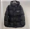 Parkas pour femmes populaires 21FW Femmes Veste Manteaux Denim Terry Top Qualité Lady Manteau Femmes Blazers Triangle Budge Hiver Épais Manteaux Manches Longues WVZ0