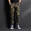 Mäns jeans Herrmode Trend Camouflage Jeans Youth Personlighet Slim Trend Jeans Trousers Spring and Autumn Cargo Men's Pants 231101