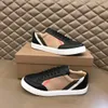 Designer Buurberryyss à rayures Buurberryyss Plaid Sneakers Vintage Tennis Chaussures Classic Striped Casual Shoes Casual Platform Chaussures imprimées Chaussures pour hommes de toile à basse tasse.