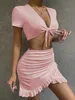 Stedelijke sexy jurken met korte mouwen, V-hals en veters, bodycon mini-jurk, damesfeest, nachtclub, tweedelige set, ruches, bandage-outfit